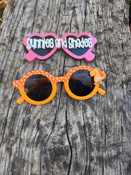 RTS - Checkered dino